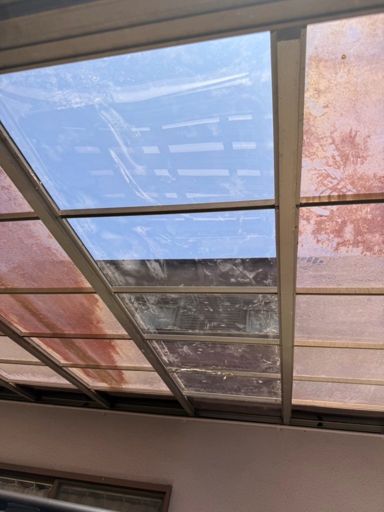 ポリカーボネート板屋根/テラス屋根/板橋区